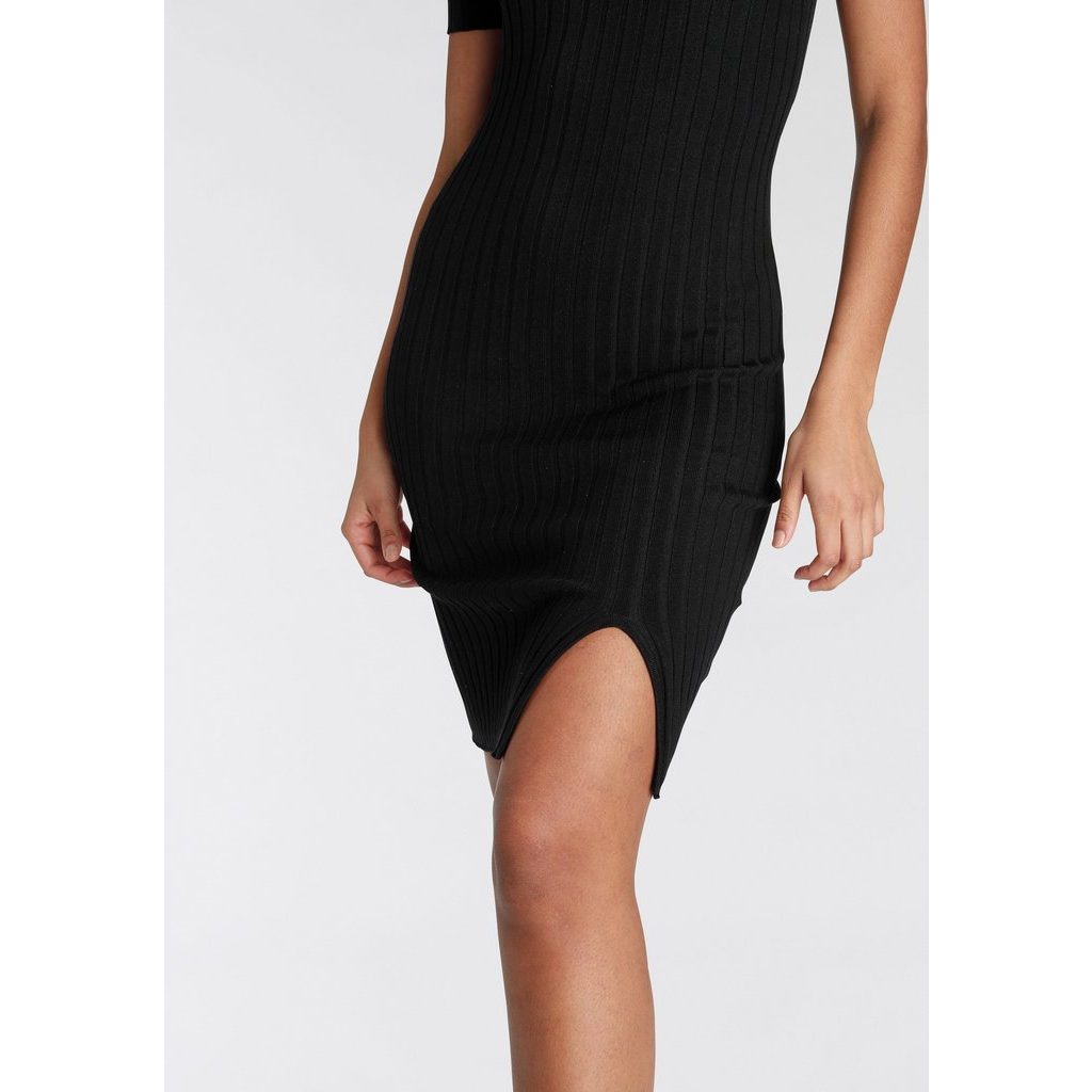 ajc-strickkleid-fuer-parties--festivals-4.jpg