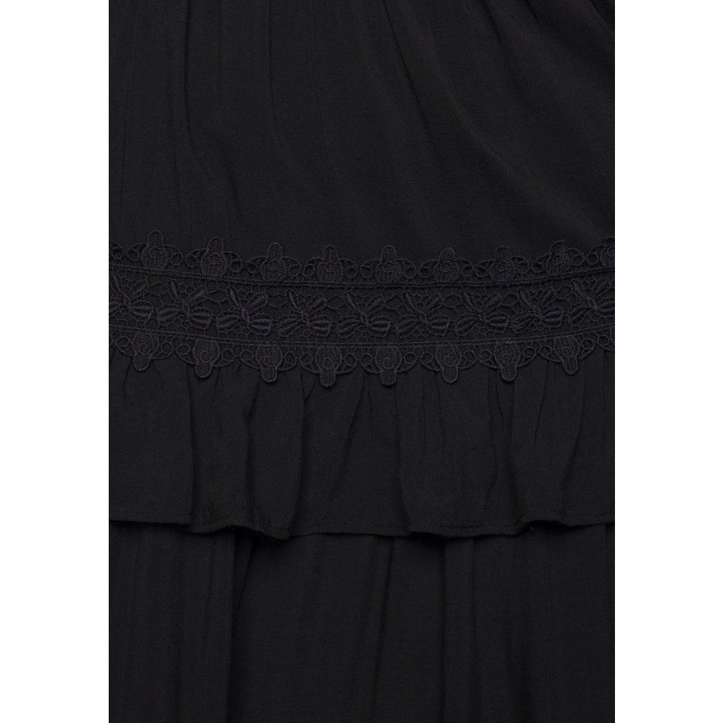 vivance-spitzenkleid-mit-volants-4.jpg